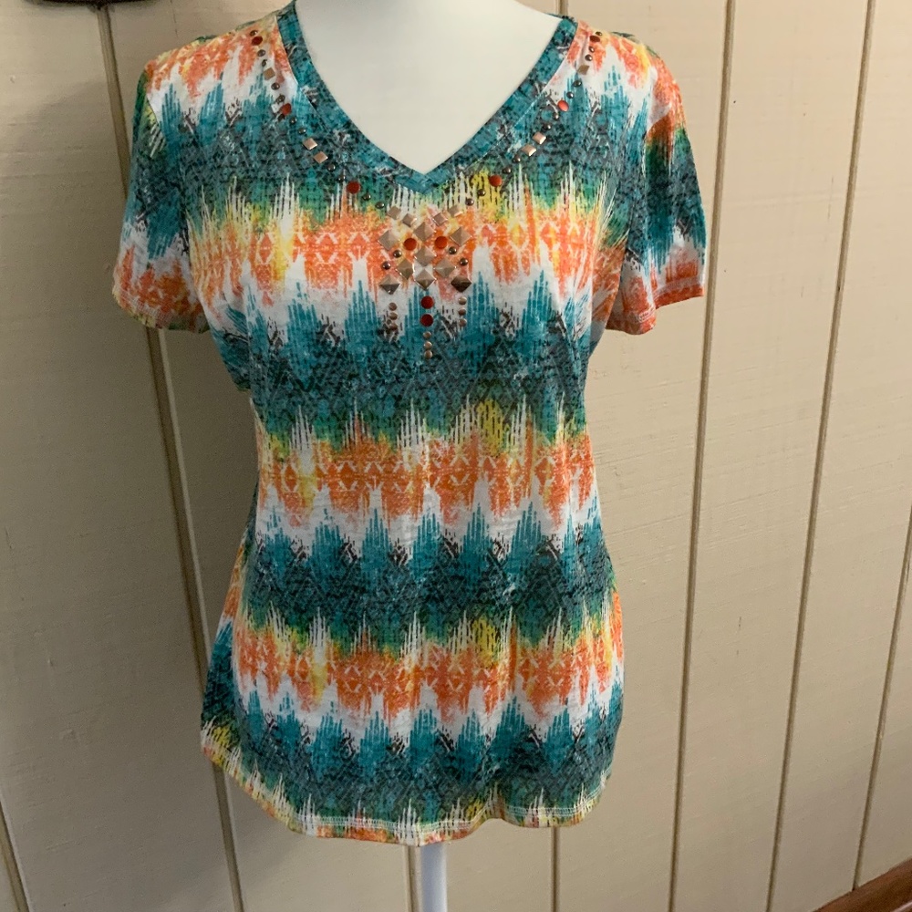 Beaded womans cute t-shirt.